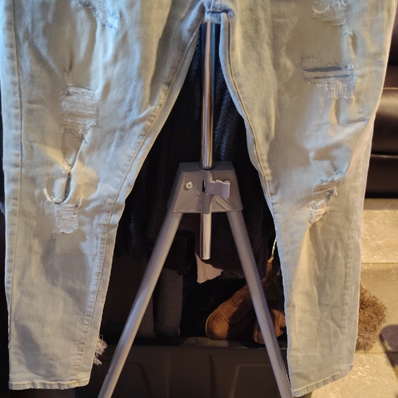 5 Items For $30 - Picture 5 of 6